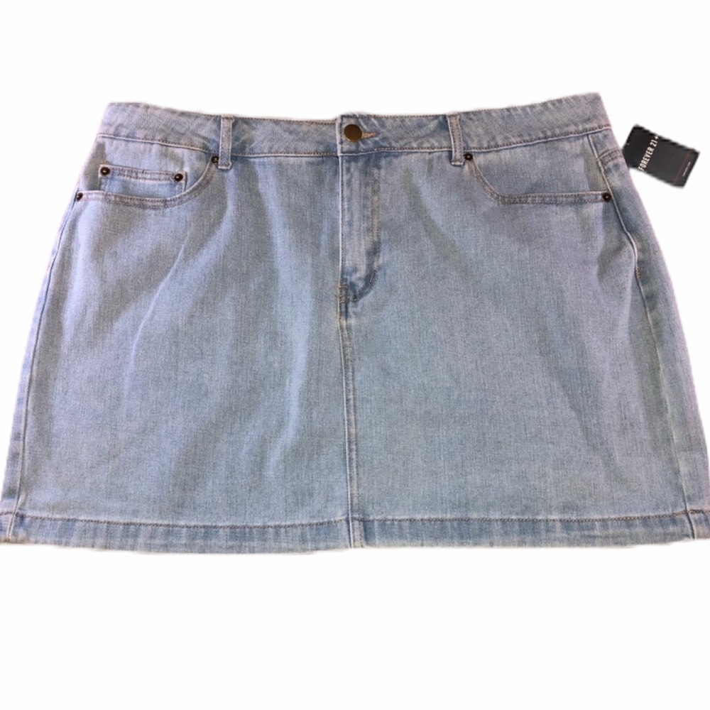 🌻3/$25 🆕 Plus Size Denim Skirt